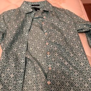 Lands end no iron button down